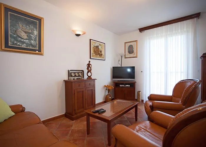Apartment Pia